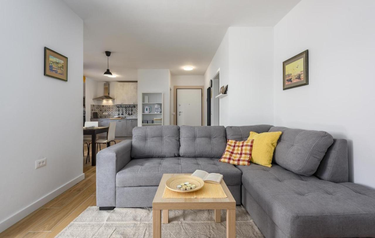 Apartmani Lucija Πόρετς Εξωτερικό φωτογραφία