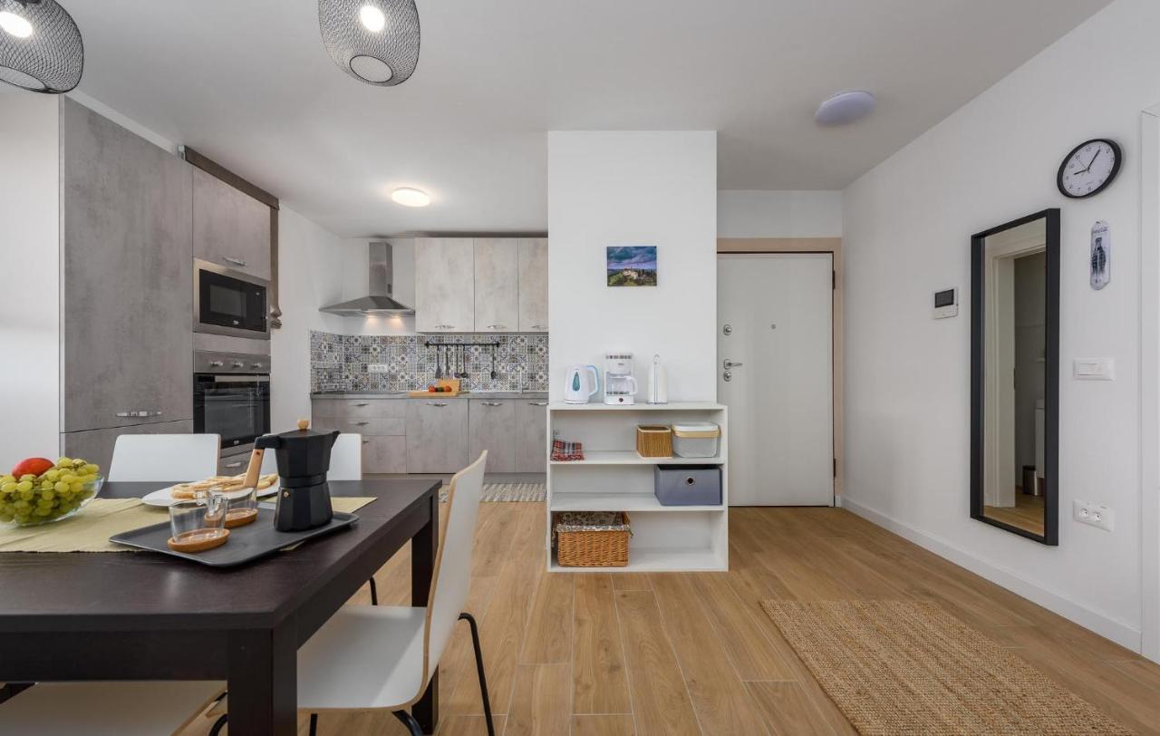 Apartmani Lucija Πόρετς Εξωτερικό φωτογραφία