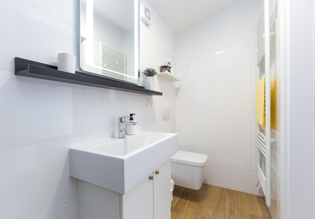 Apartmani Lucija Πόρετς Εξωτερικό φωτογραφία